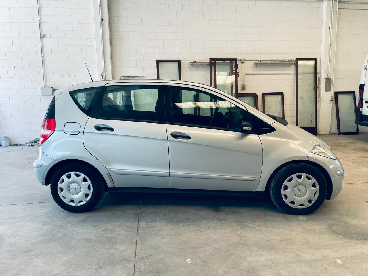 Mercedes-benz A 180 160 CDI Elegance