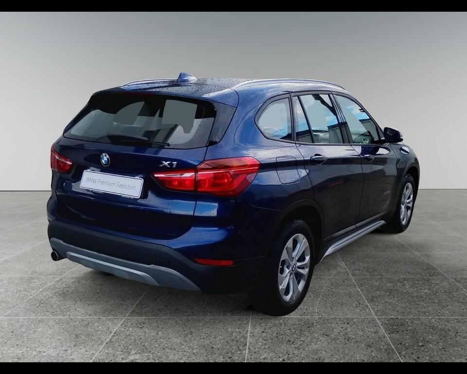 BMW X1 18 d Business xDrive Steptronic