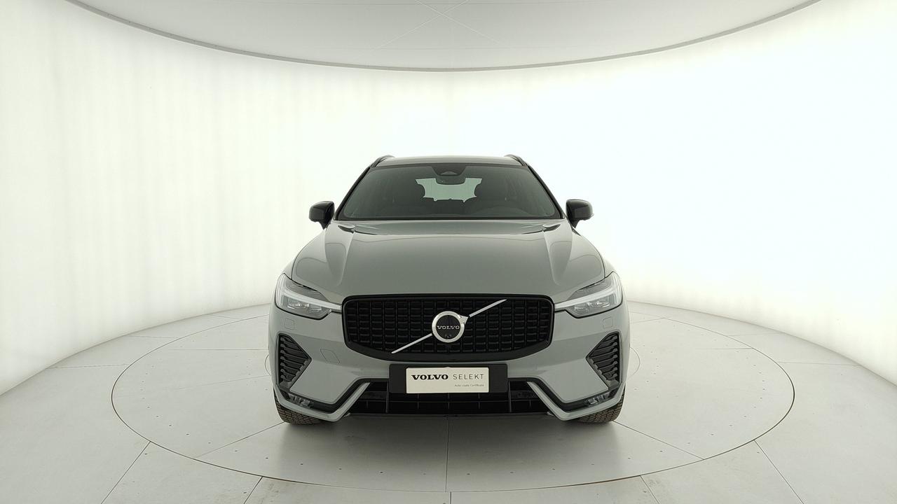 VOLVO XC60 2.0 b5 Plus Dark awd auto