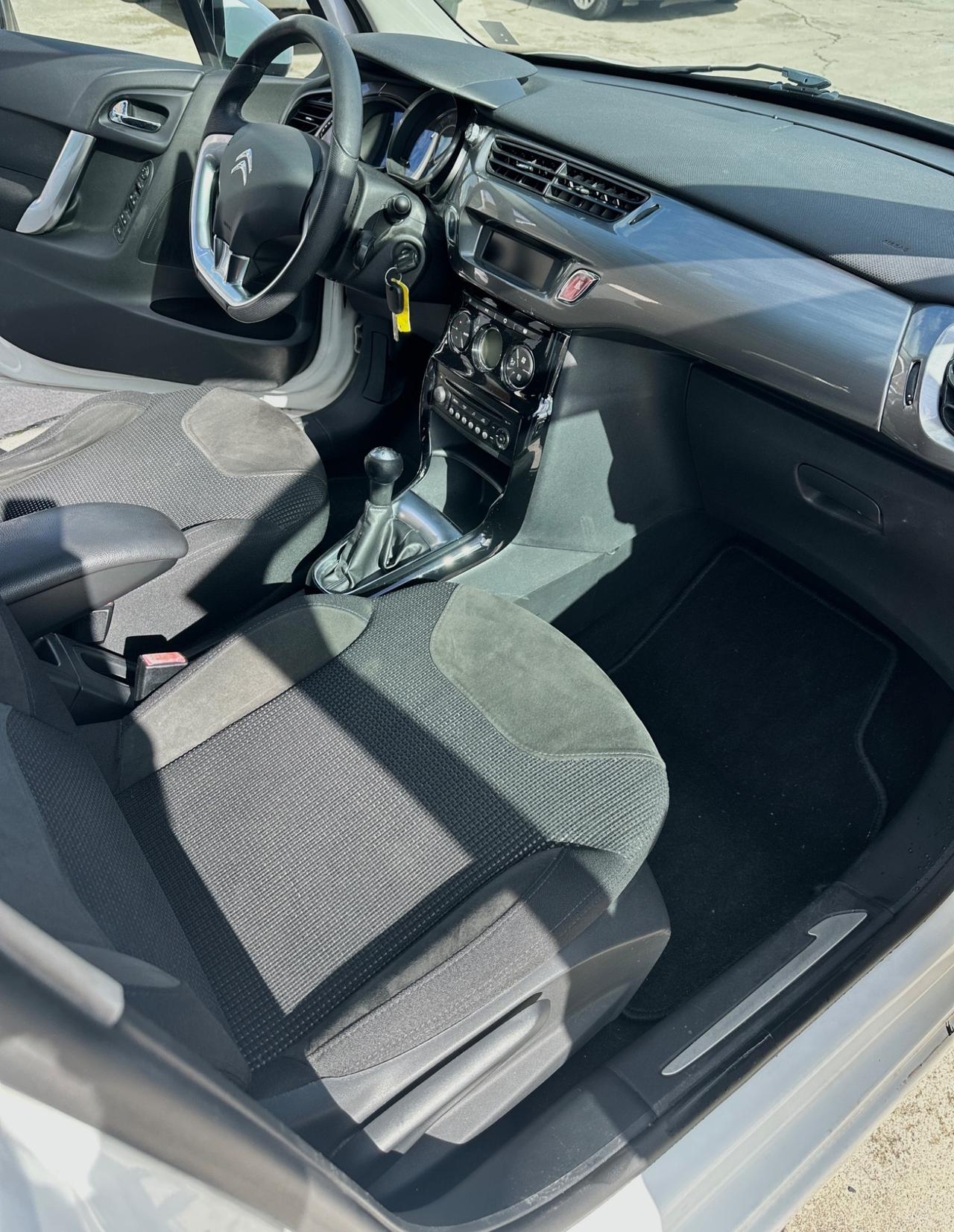 Citroen C3 1.1 Benzina 60cv Exclusive TETTO ZENITH