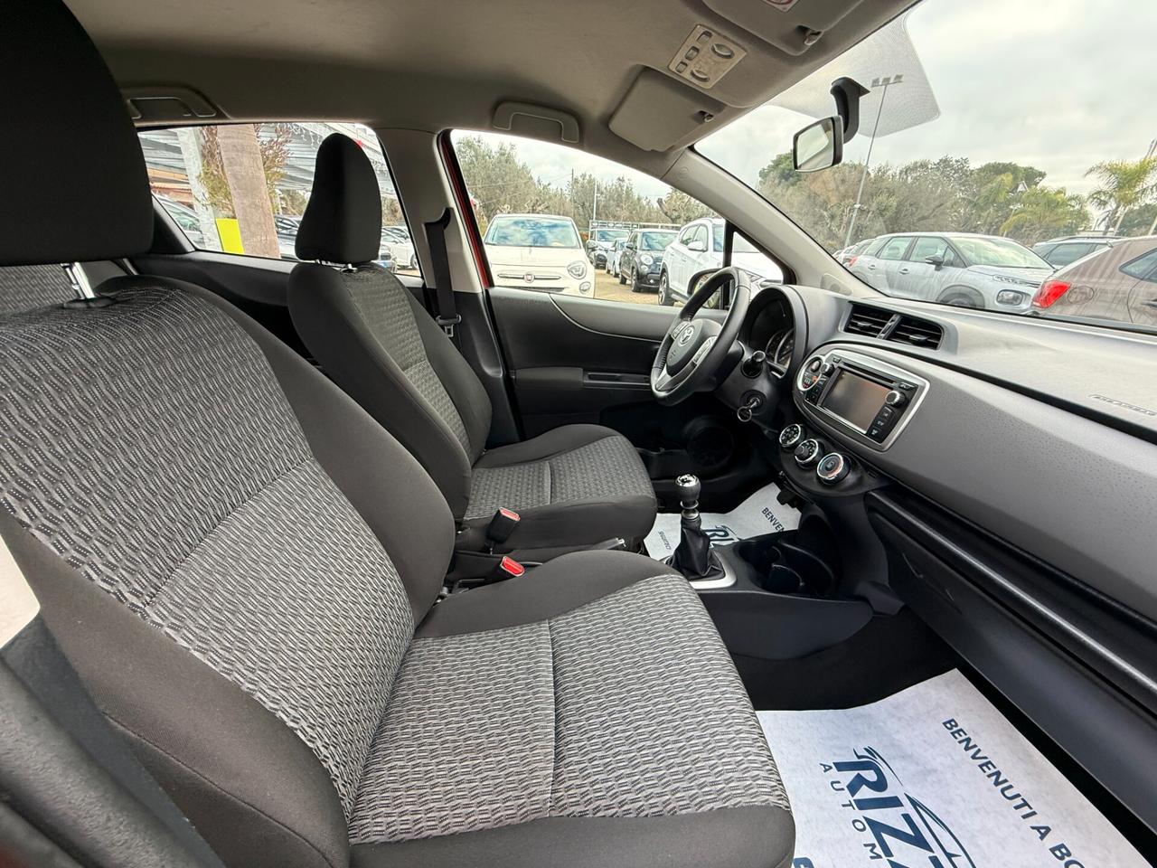 Toyota Yaris 1.4 D-4D 90 Cv 5 porte Lounge Navi