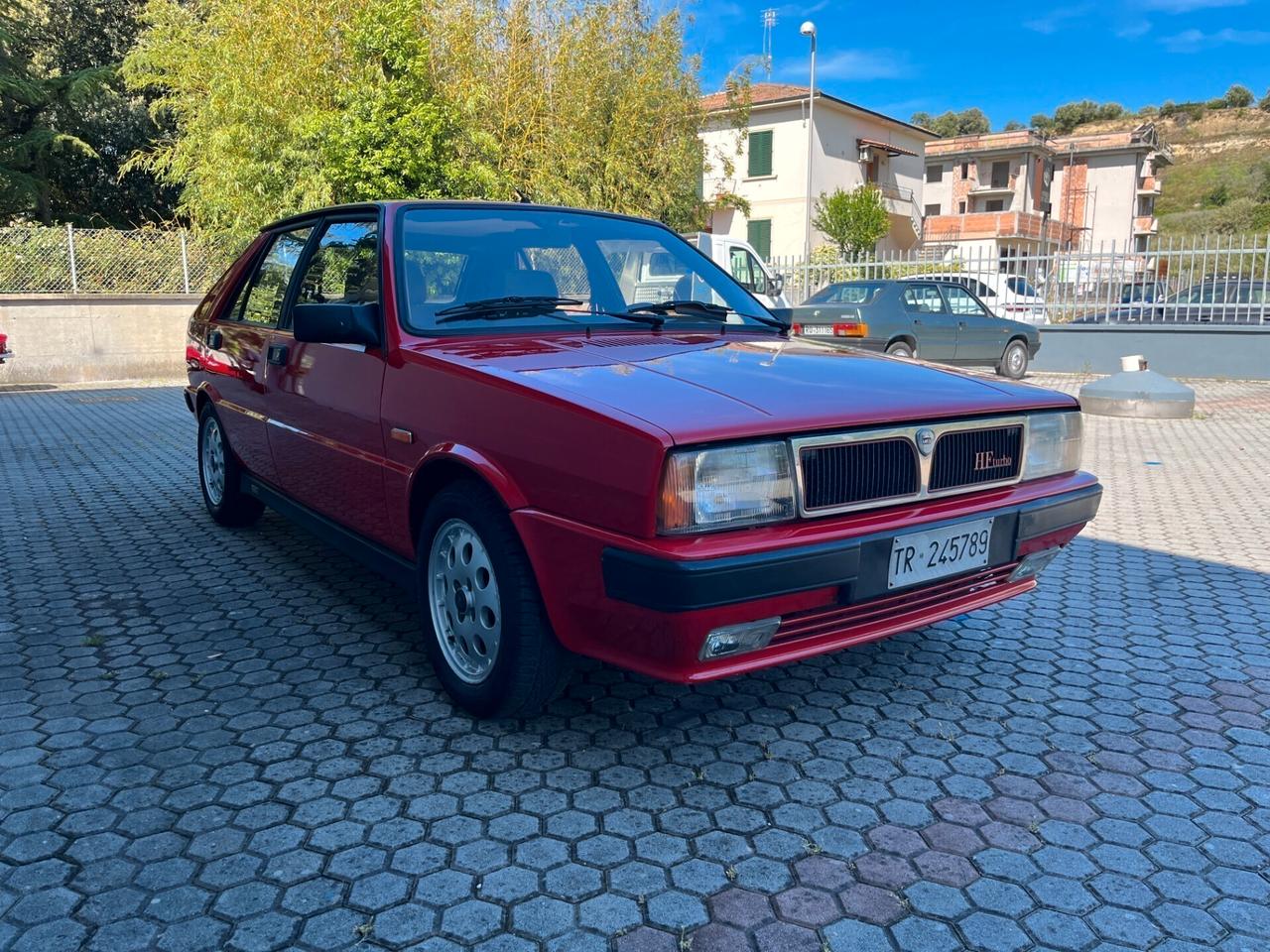 Lancia Delta 1.6 i.e. turbo HF