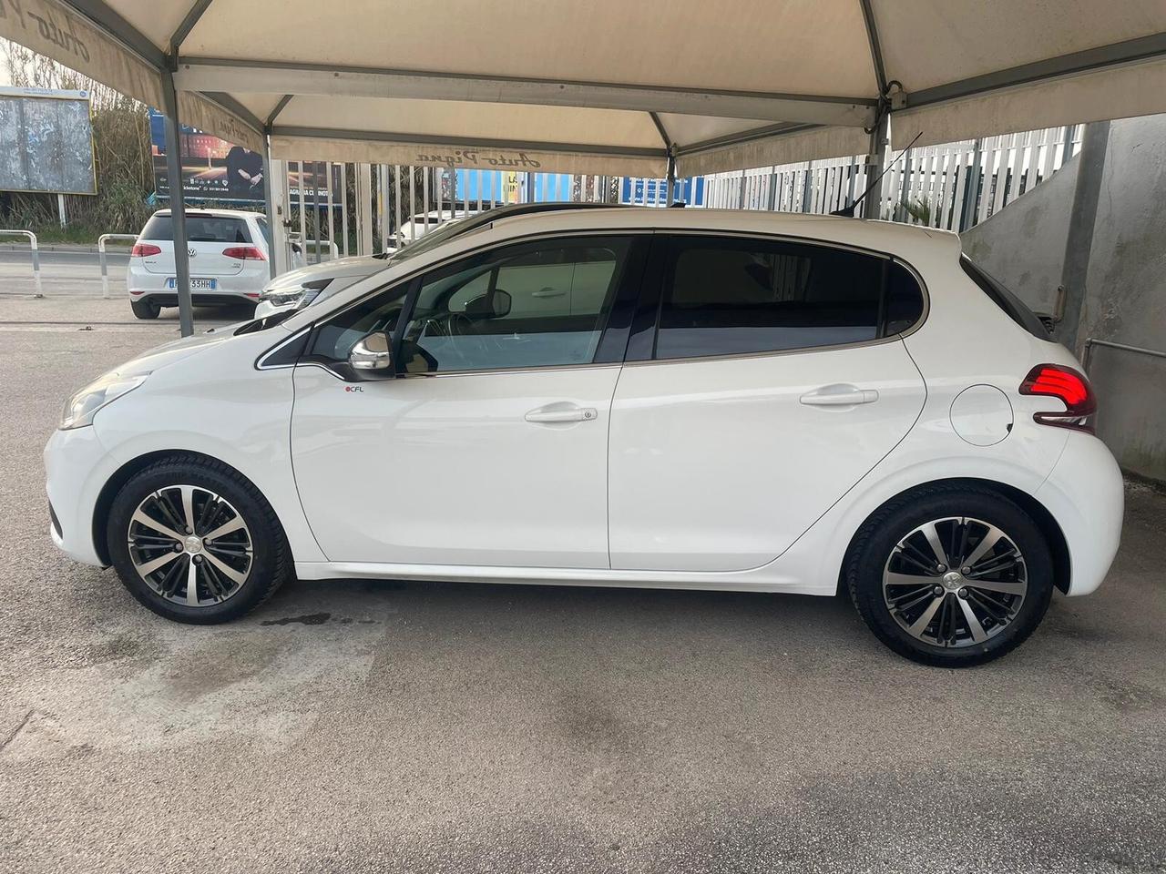 Peugeot 208 1.2 PureTech 82 5 porte Allure