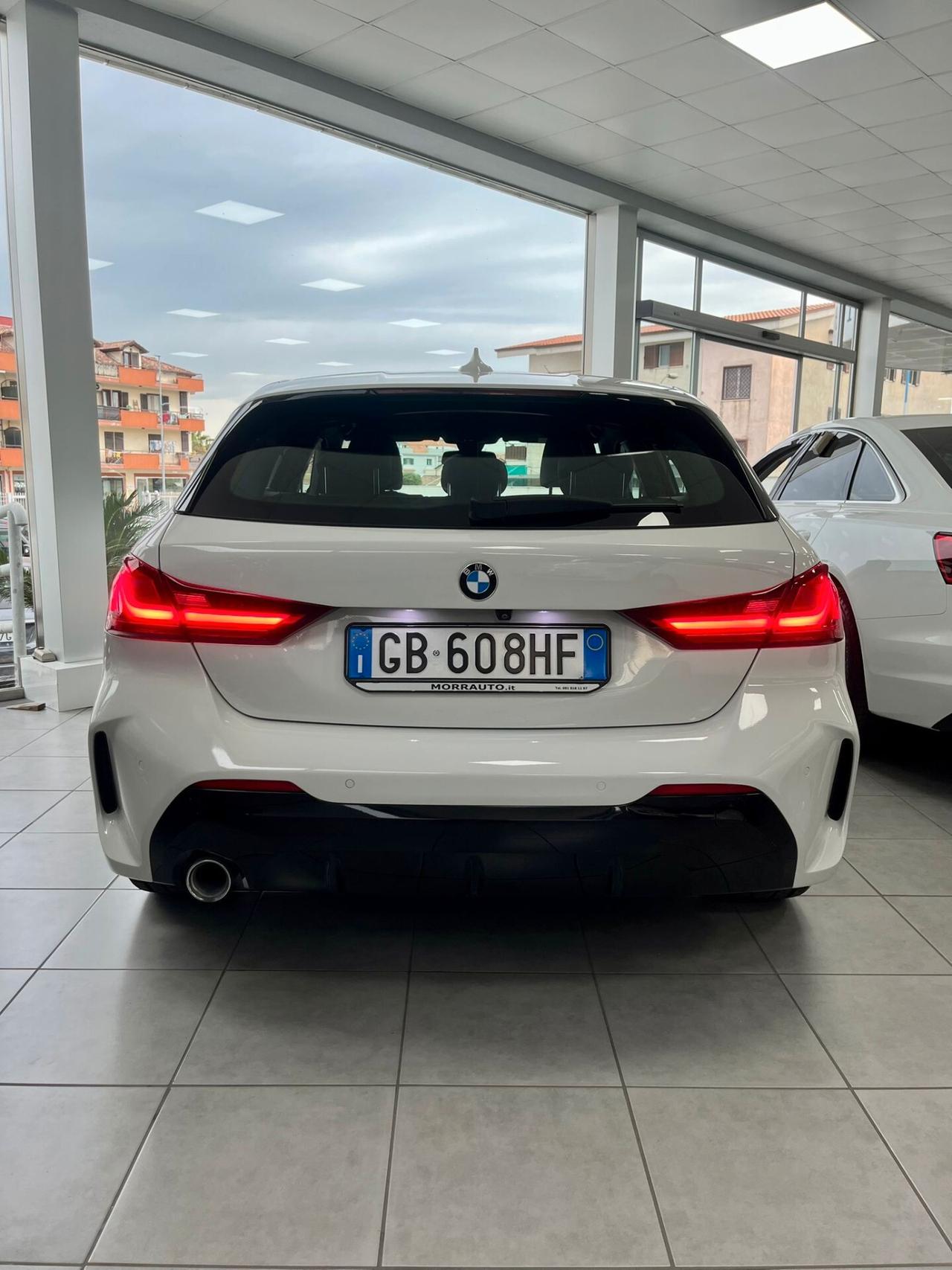 Bmw 116 116d 5p. Msport