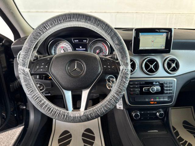 MERCEDES-BENZ GLA 200 CDI Automatic Premium