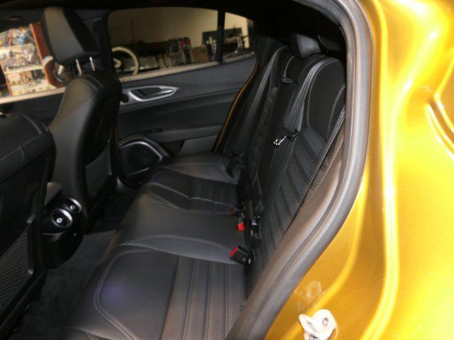 ALFA ROMEO Giulia 2.0 Turbo 280 CV AT8 JUNIOR EDITION