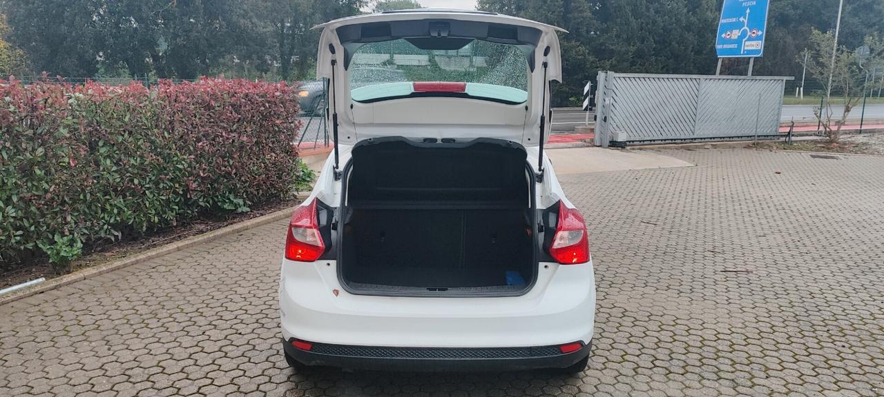 Ford Focus 1.6 TDCi 115 CV