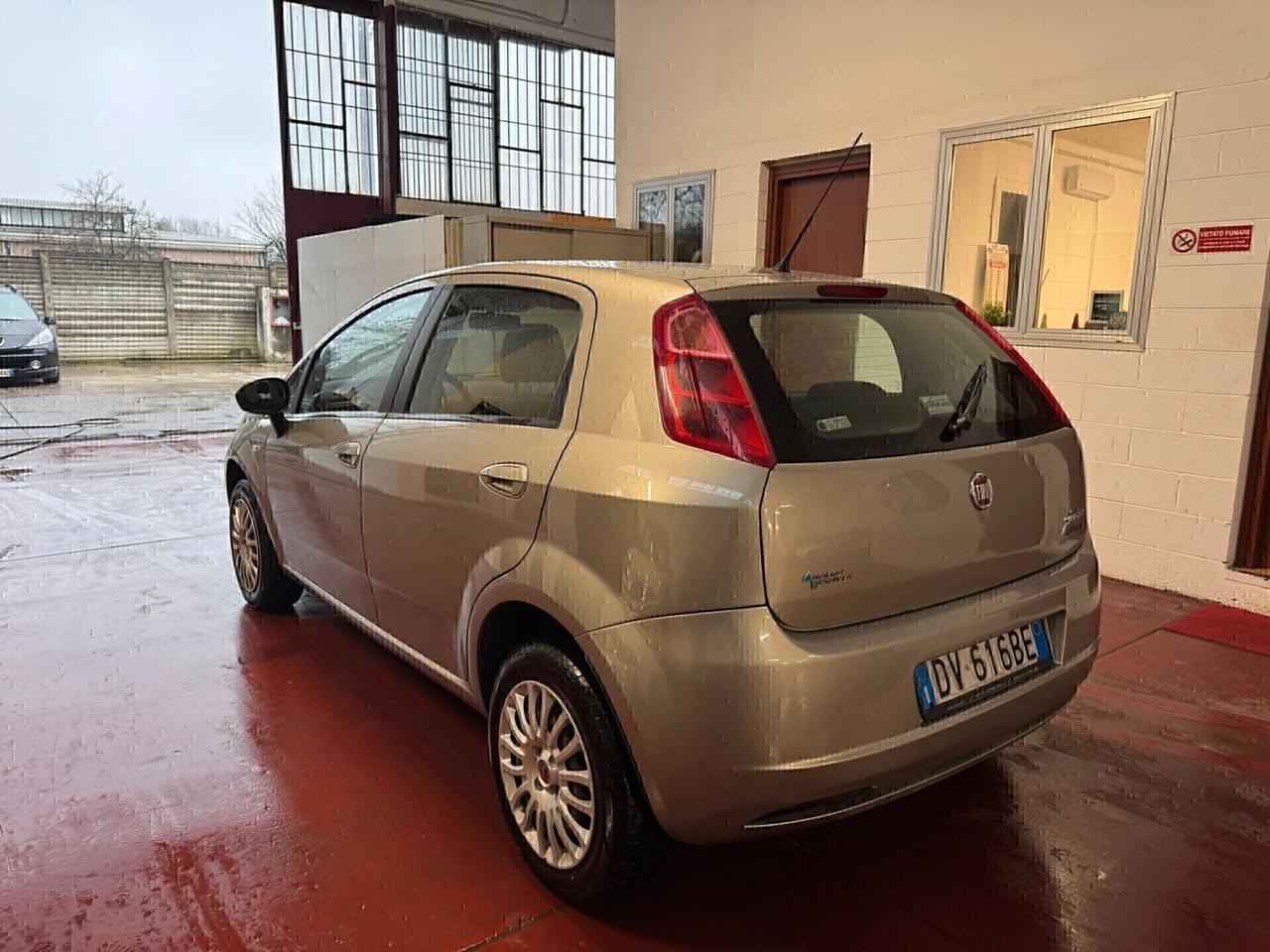 Fiat Grande Punto 1.4 E5 5 porte Dynamic Natural Power neopat