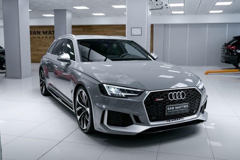 Audi RS4 *CARBOCERAMICA*UFFICIALE ITALIANA*