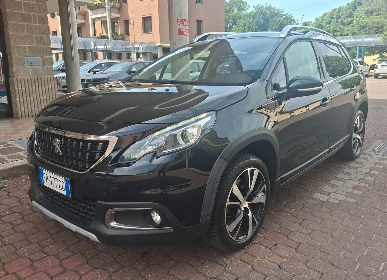 Peugeot 2008 PureTech Turbo 110 S&S Black Matt