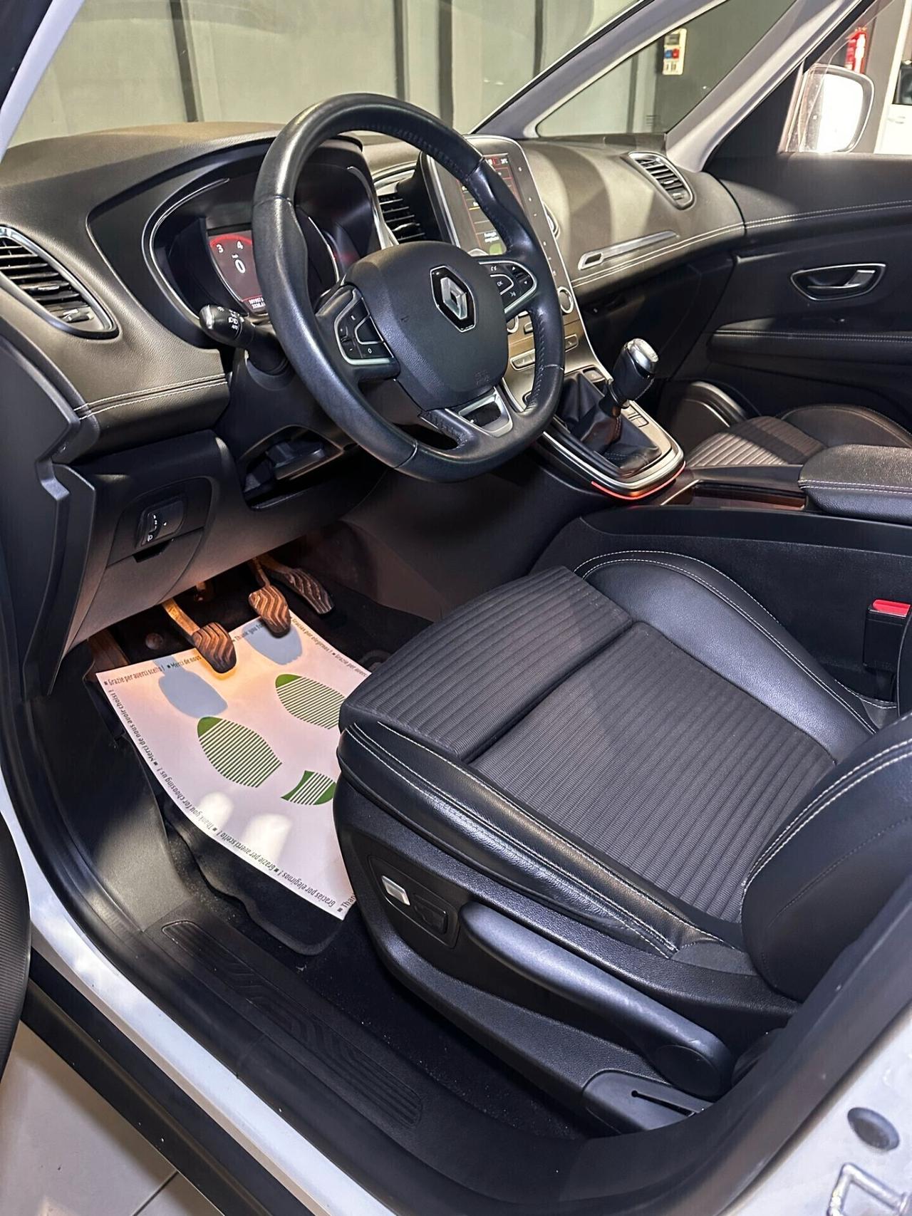 Renault Scenic Scénic TCe 140 CV Intens