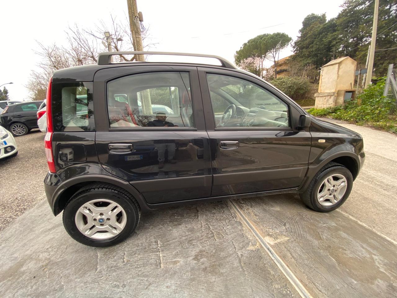 Fiat Panda 1.2 4x4 Climbing (GANCIO TRAINO)