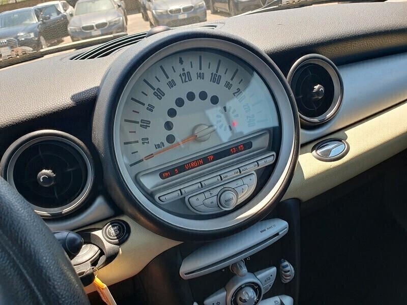 MINI Cooper D 1.6D 16V 110CV DPF PER NEOPATENTATI