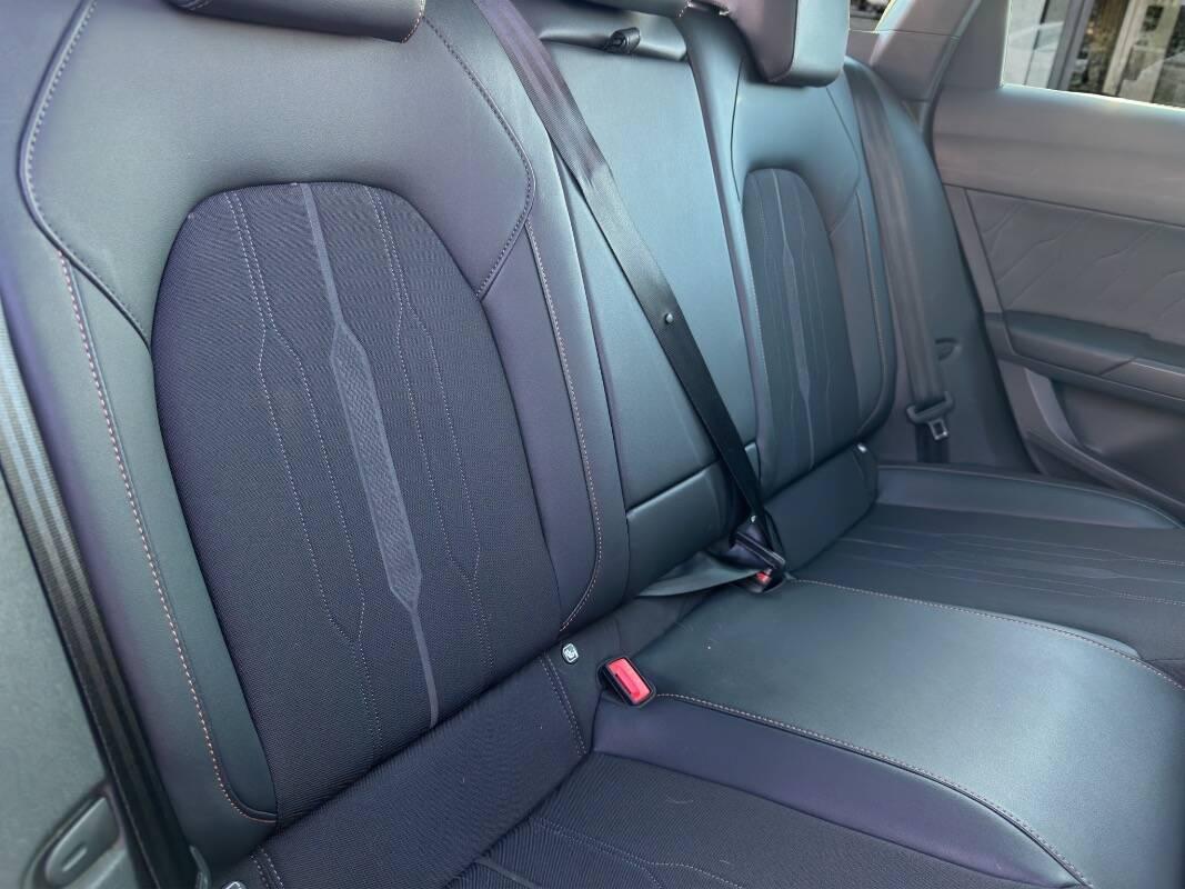 Cupra Leon Sportstourer 2.0 tdi 150cv AUTOMATICA e TETTO APRIBILE