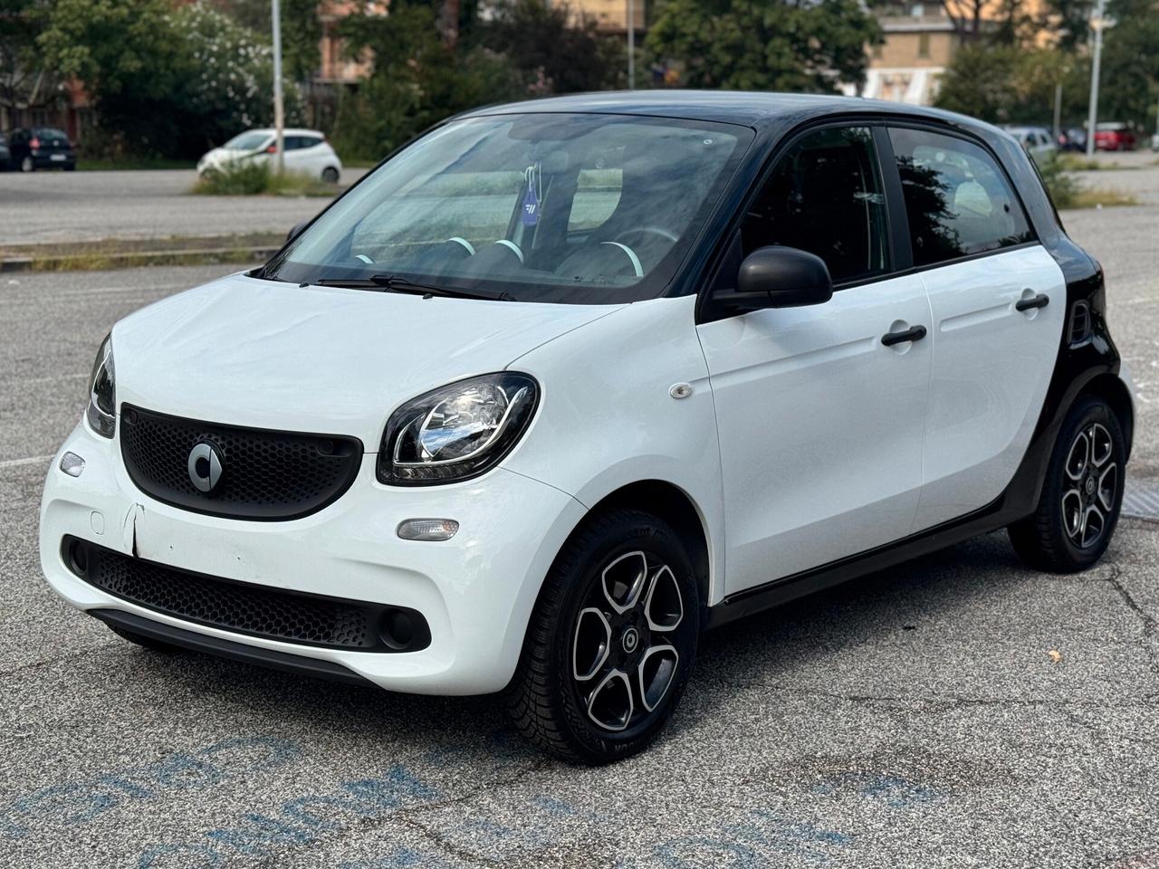 Smart ForFour 70 1.0 Youngster -TUA SENZA VINCOLI-