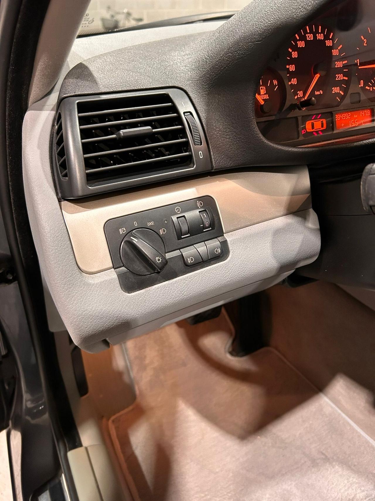 Bmw 330 330d turbodiesel cat 4 porte Attiva