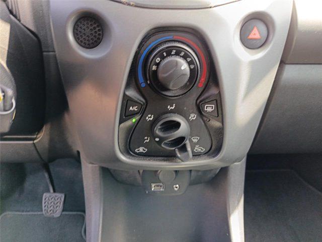 TOYOTA Aygo 2ª serie Connect 1.0 VVT-i 72 CV 5 porte x-cool