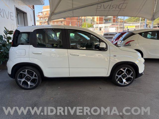 FIAT Panda 1.0 FireFly S&S Hybrid "SPORT"