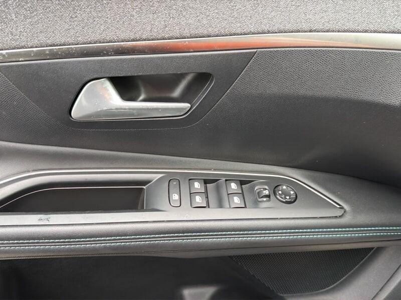 Peugeot 3008 3008 1.2 puretech t Allure Pack s&s 130cv