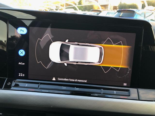 VOLKSWAGEN Golf Variant 2.0 TDI SCR DSG Life OK NEOPATENTATI