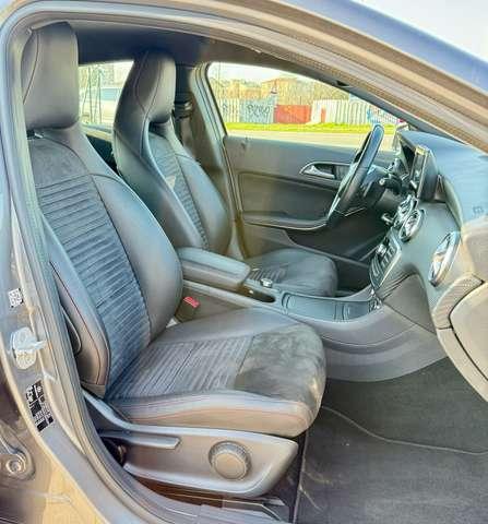 Mercedes-Benz A 200 2.2 cdi Premium auto