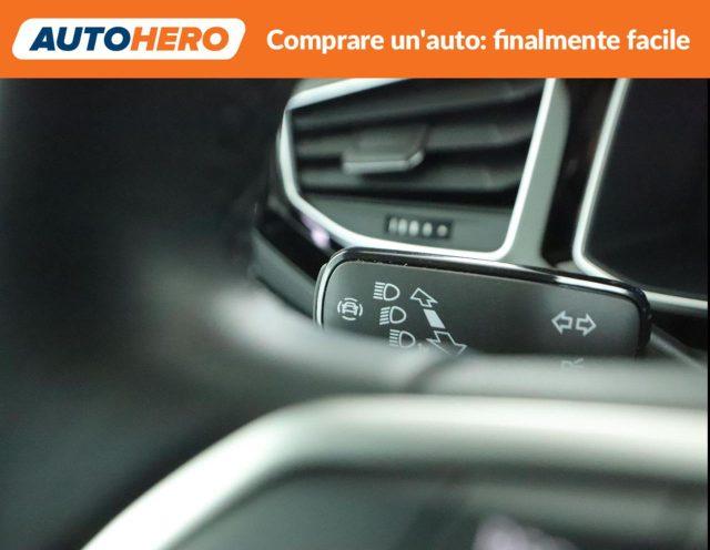 VOLKSWAGEN Taigo 1.0 TSI 110 CV R-Line