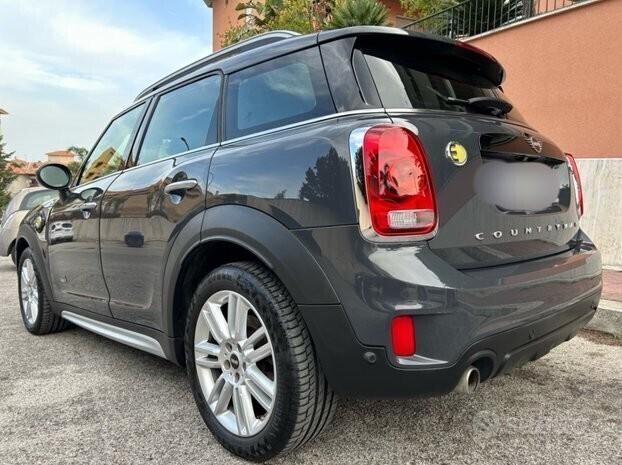 Mini Cooper S Countryman se all4 ibrida plug in 22