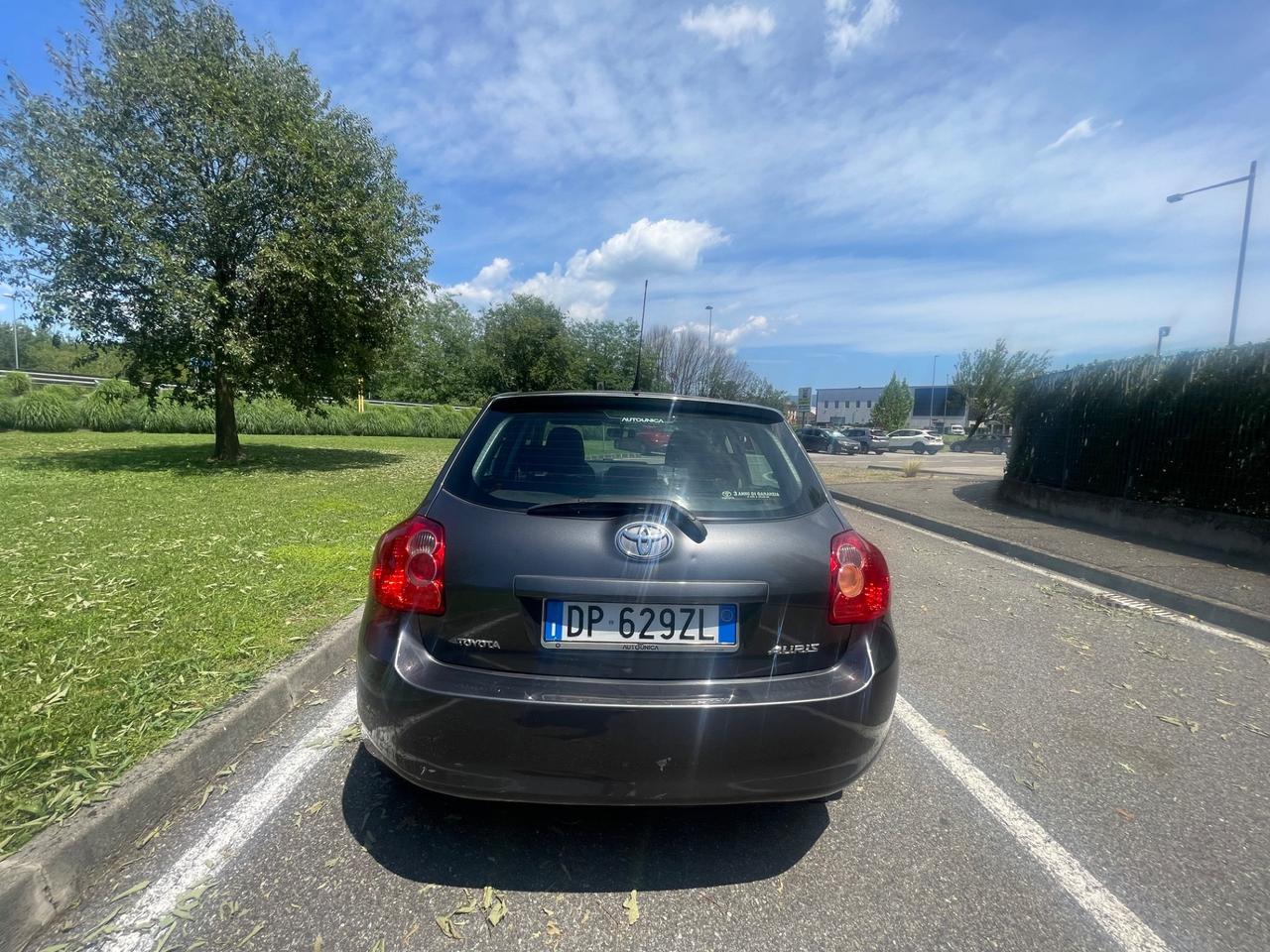 Toyota Auris 2.0 D-4D 5 porte Sol