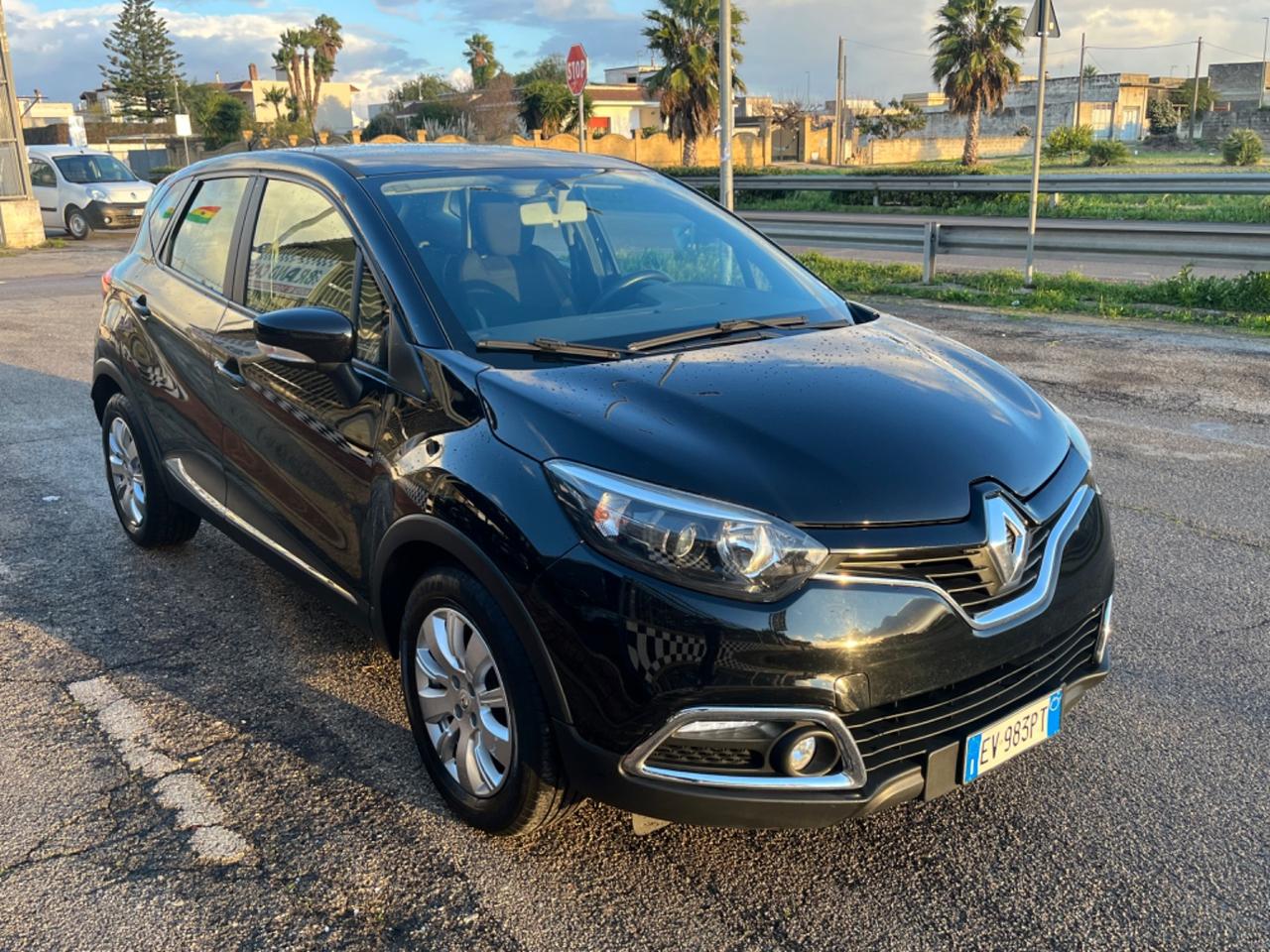 Renault Captur 1.5 dCi Start&Stop Wave Unipro 2014