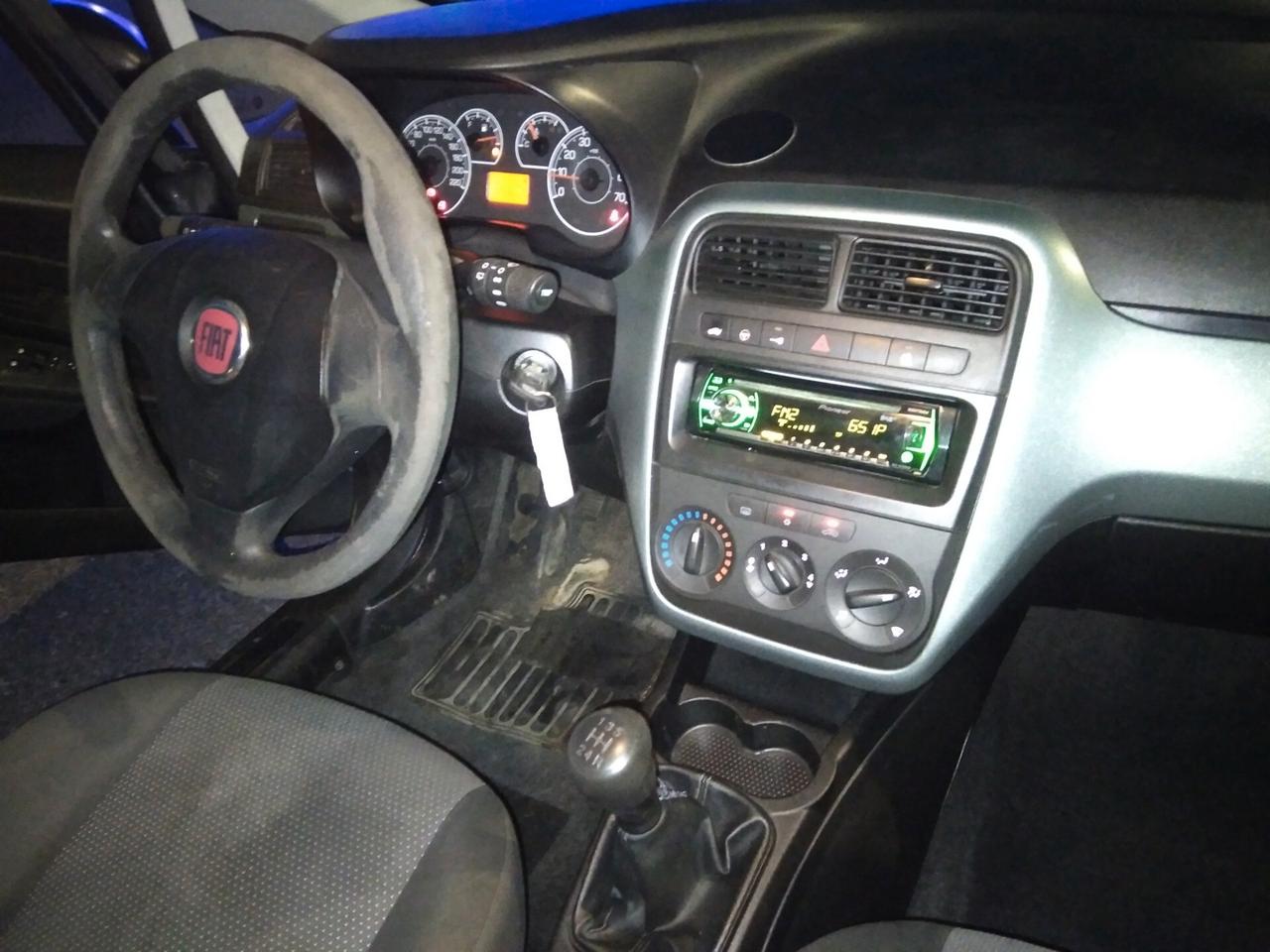 Fiat Punto Evo 1.3 Mjt 75 CV 5 porte Active x neopatentati