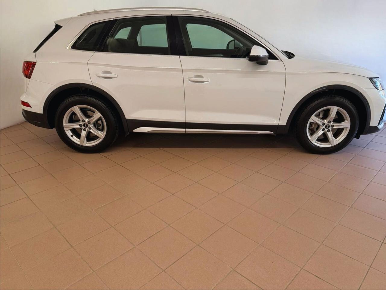 ---PROMO--- Audi Q5 SUV 35 TDI BUSINESS ADVANCED S TRONIC