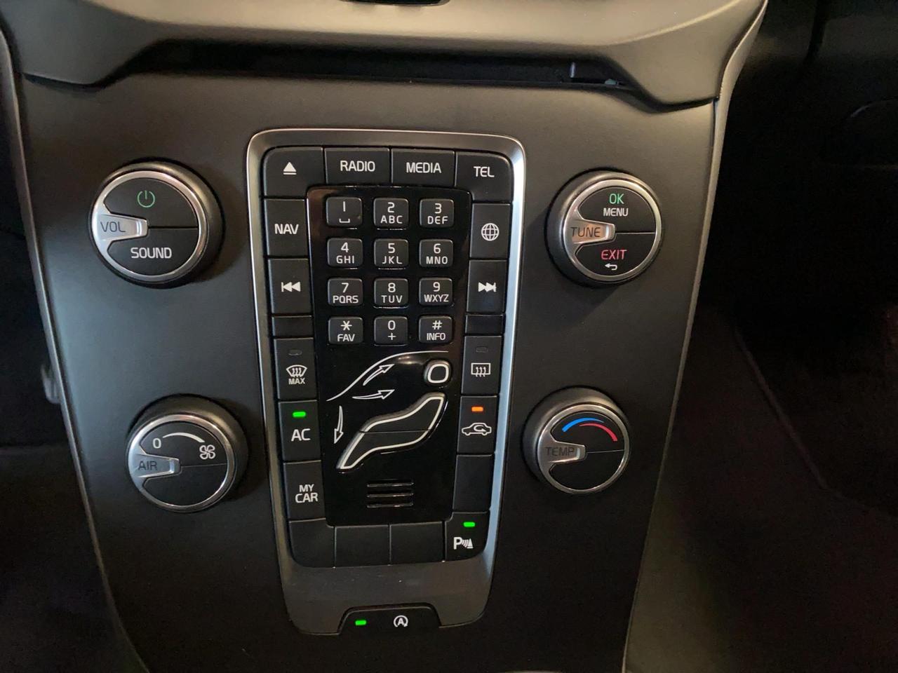 Volvo V40 2.0 d2 Business Plus my19
