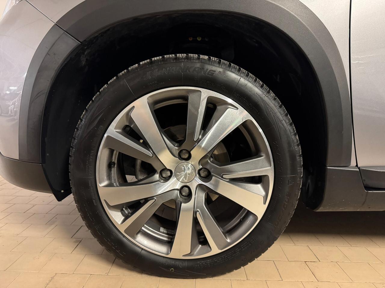 Peugeot 2008 1.6 bluehdi Allure 100cv my16