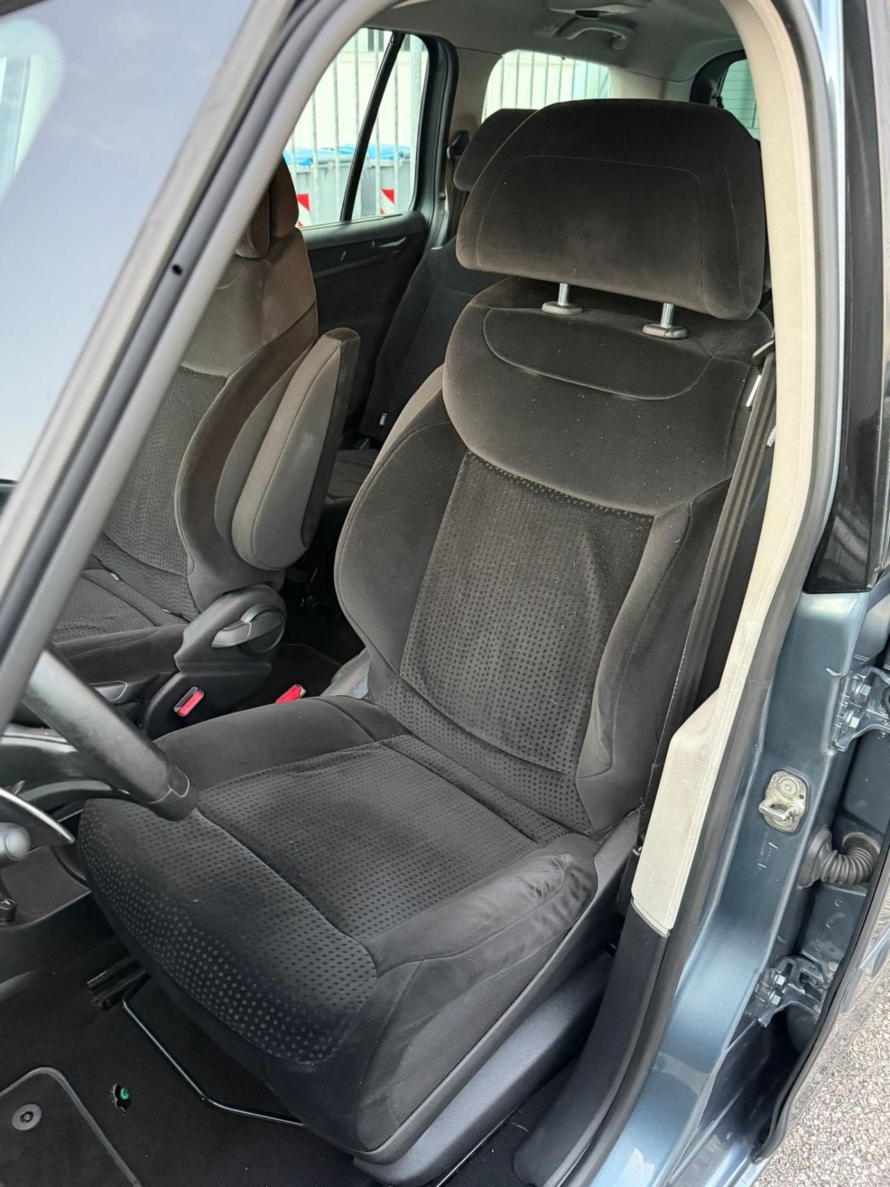 Citroen C4 Grand Picasso 2.0 HDi 138 FAP CMP6 Elegance