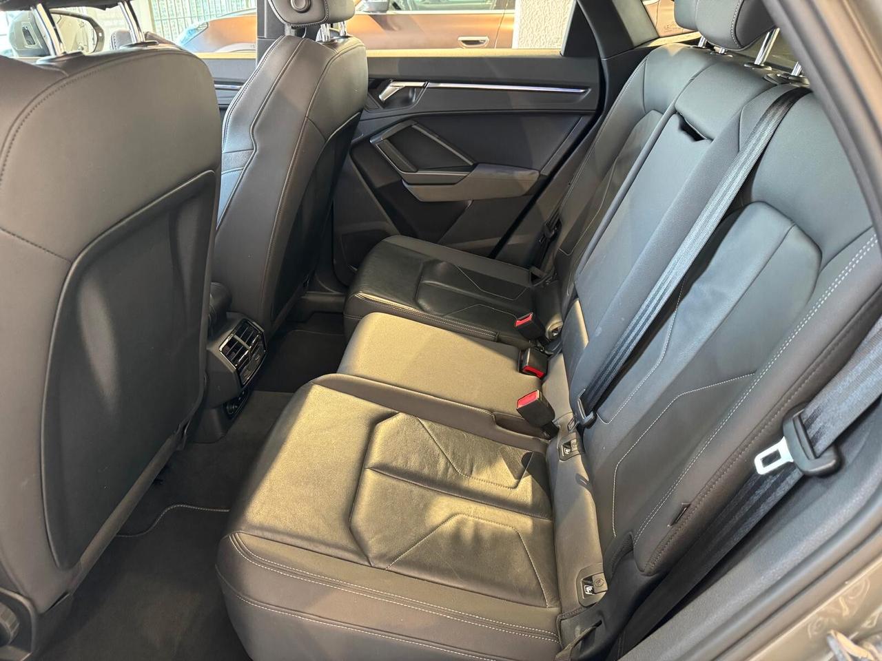 Audi Q3 SPB 45 TFSI quattro S tronic line edition