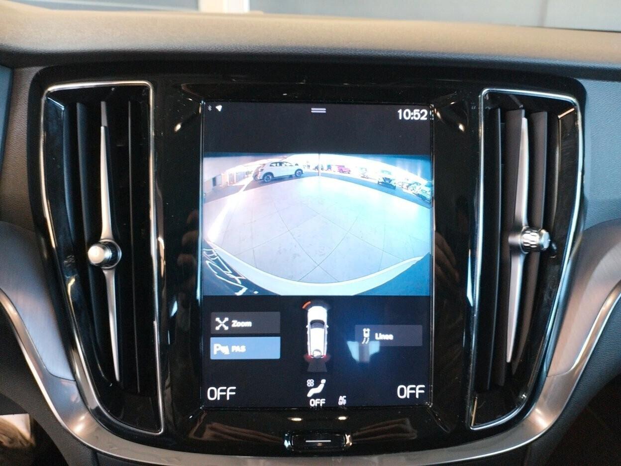 Volvo V60 Cross Country 2.0 d4 Business Plus awd geartronic my20