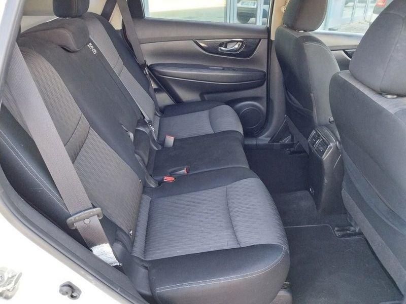 Nissan X-Trail III 2017 1.7 dci n-Connecta 7p.ti