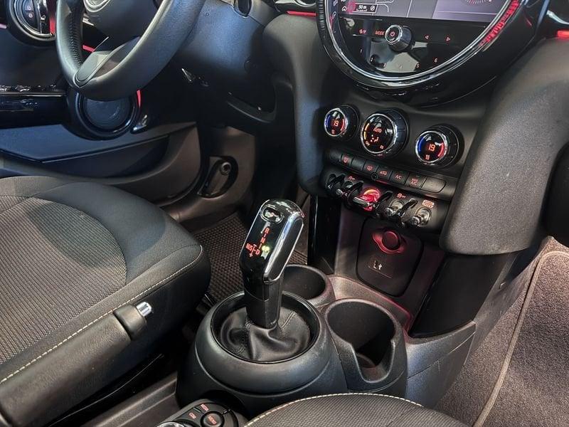 MINI Mini 5 porte Mini 1.5 Cooper Classic 5 porte