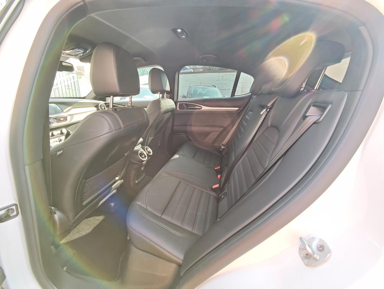 Alfa Romeo Stelvio 2.2 Turbodiesel 210 CV AT8 Q4 Veloce