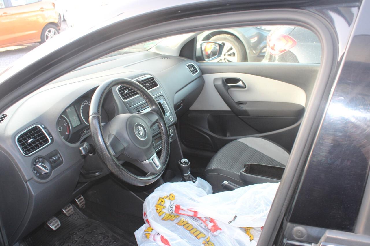 Volkswagen Polo 1.6 TDI 90CV CROSS DPF 5 porte Highline