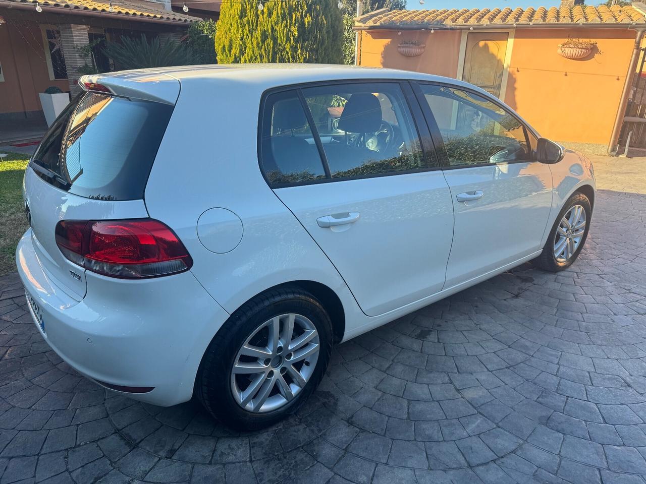 Volkswagen Golf 1.4 GPL cambio DSG 5p. Highline