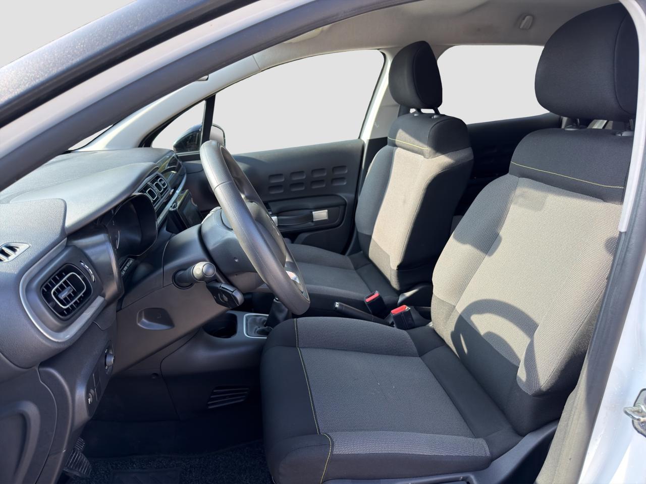 CITROEN C3 3ª serie C3 PureTech 83 S&S Shine