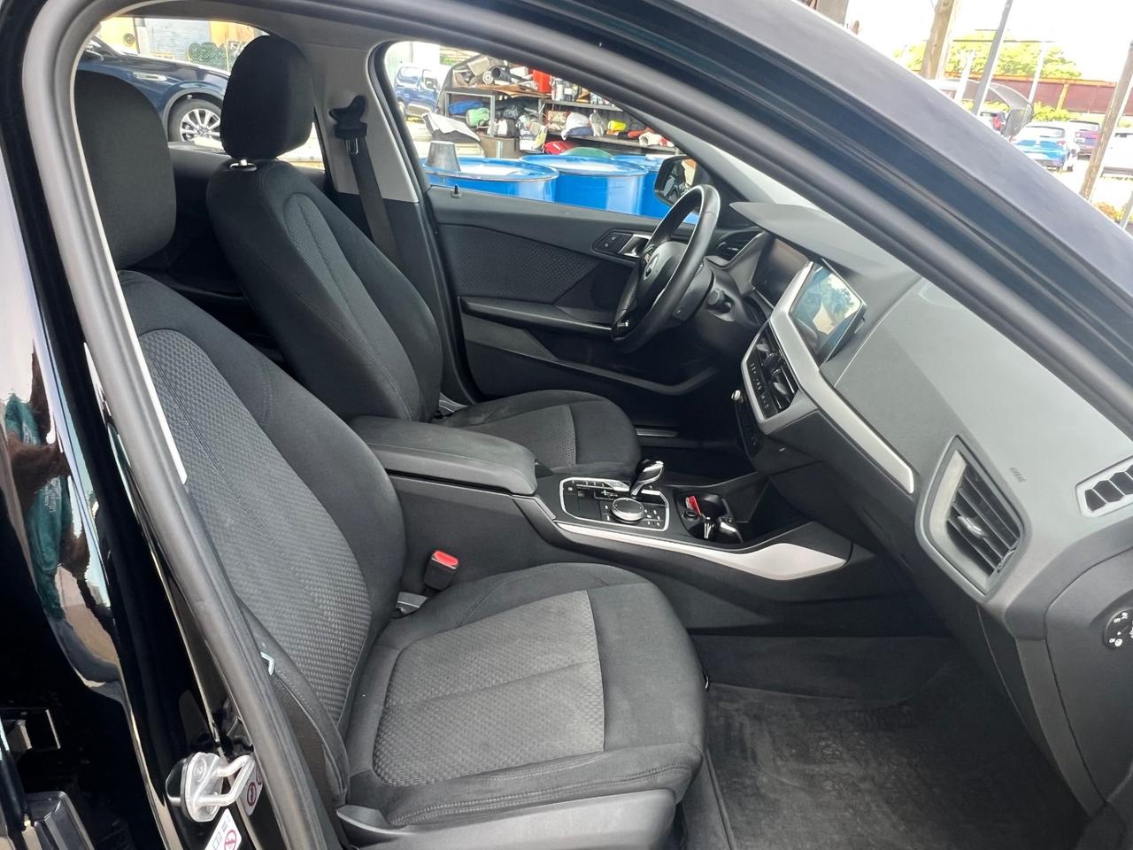 BMW 118d Business Advantage FINANZIABILE