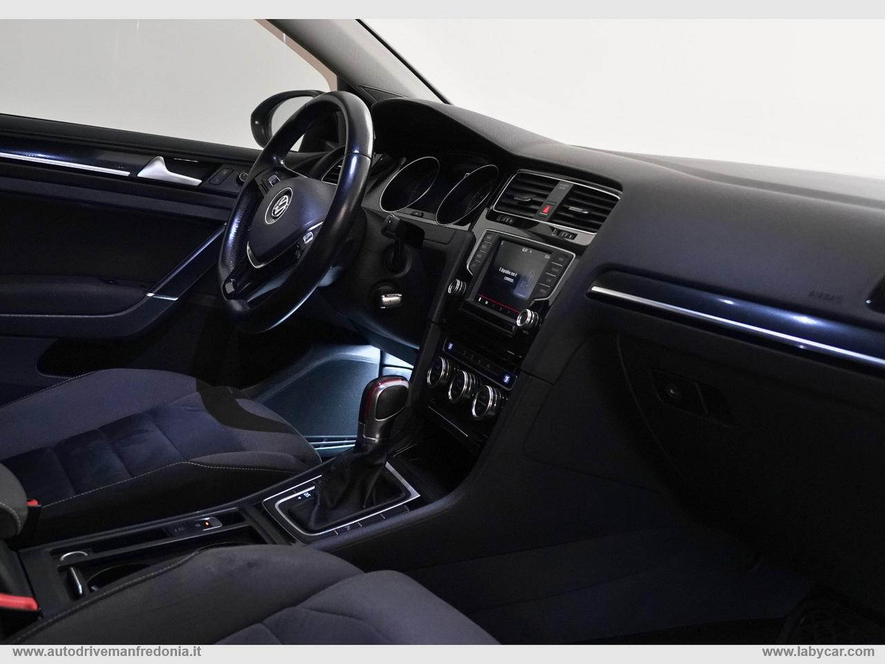 VOLKSWAGEN Golf Variant 2.0 TDI DSG Highline