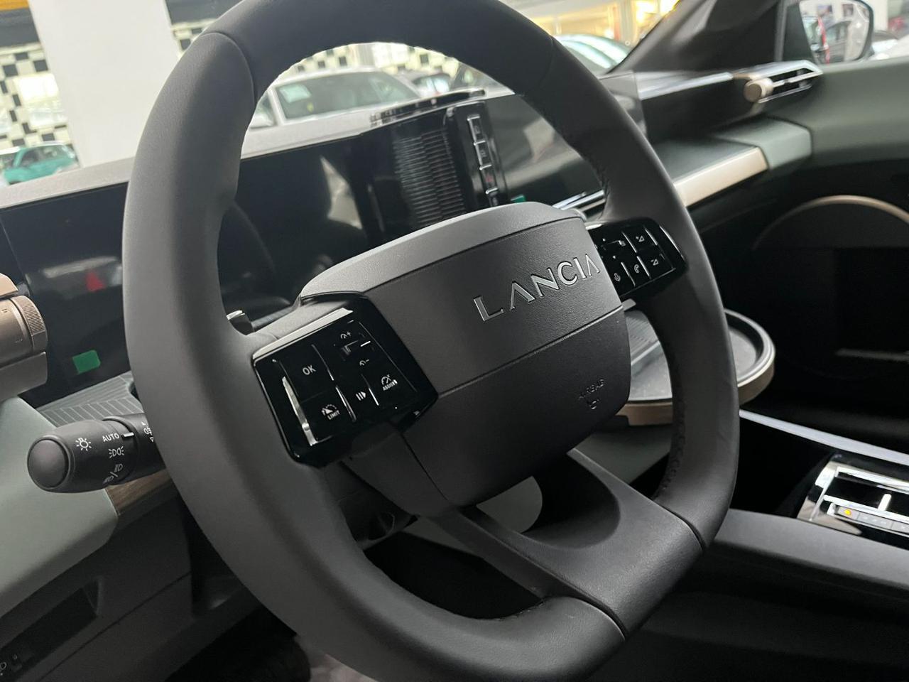 LANCIA Ypsilon 4ª serie Ypsilon Hybrid e-DCT