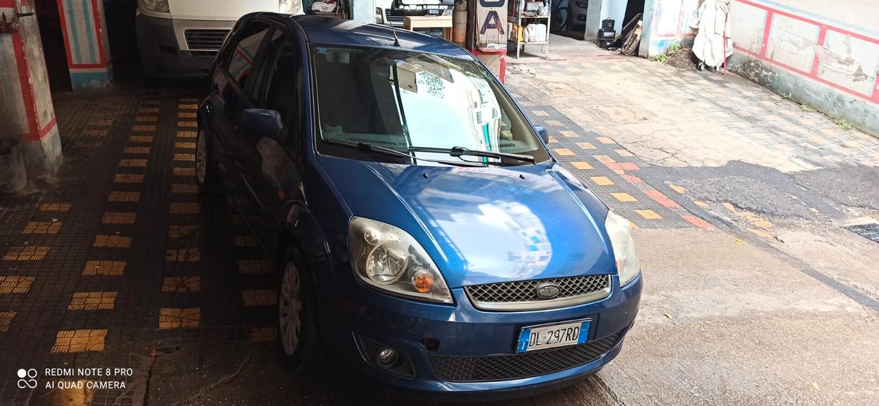 Ford Fiesta 1.2 16V 5p. Ghia GPL