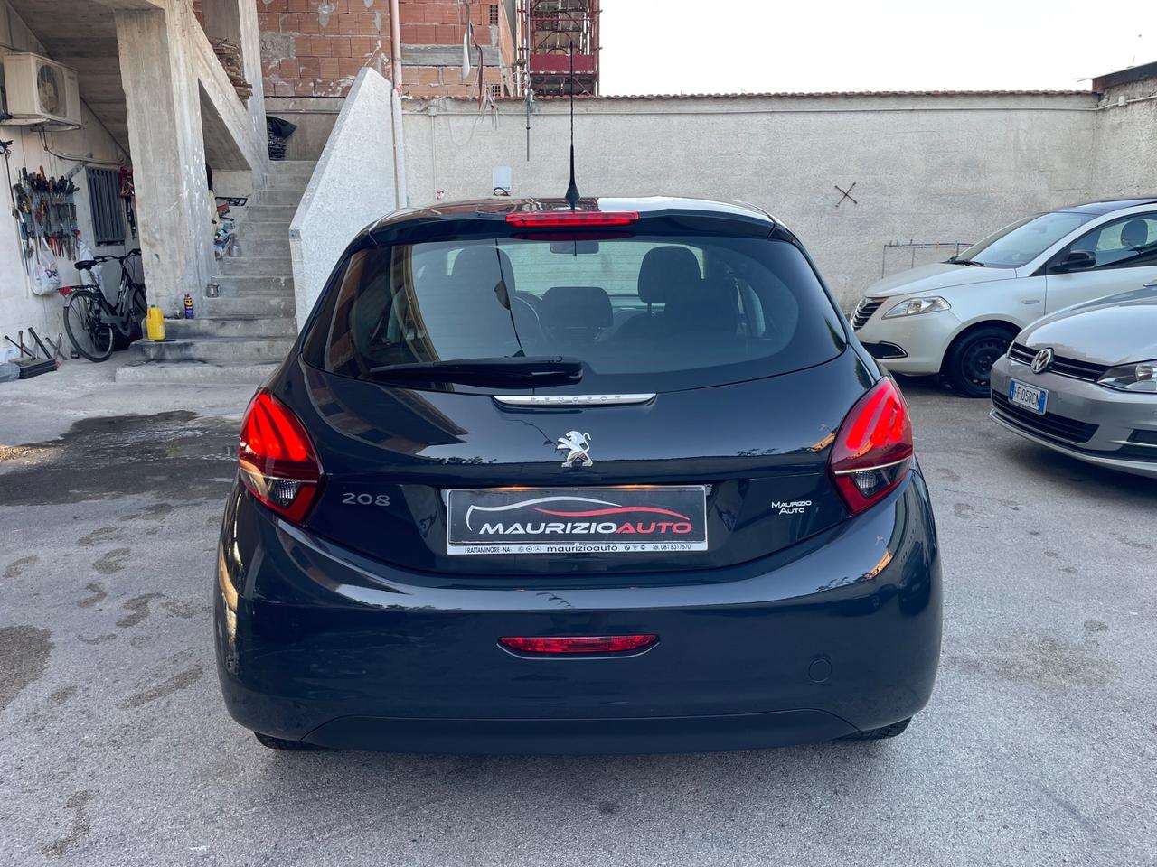 Peugeot 208 BlueHDi 75 5 porte Allure adatta neopatentati