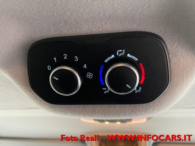 FORD Tourneo Custom 2.0 EcoBlue 130 CV PL Combi Trend