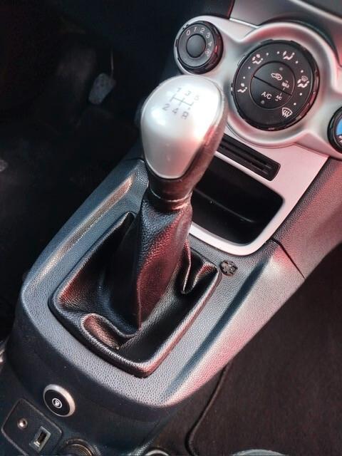 Ford Fiesta 1.4 BENZ/ GPL DI SERIE