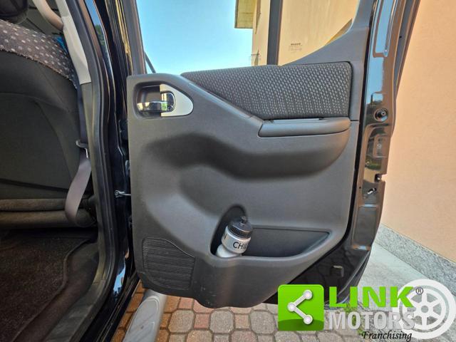 NISSAN Navara 2.5 dci d.cab 190 CV Sport IVA COMPRESA